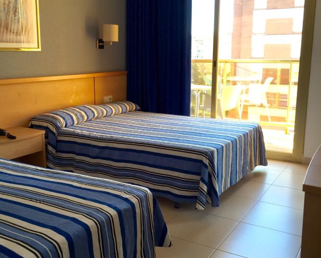 Quadruple Room (2 Adults + 2 Children)